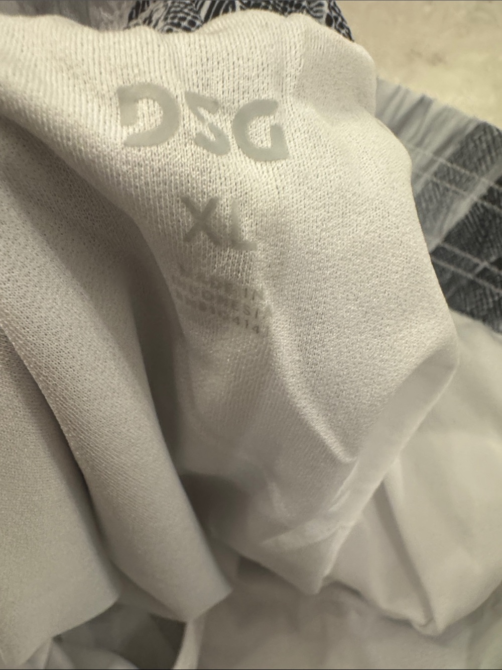 DSG Women's (Sz XL) Black & White Wave-Print Athletic Shorts - Picture 4 of 5